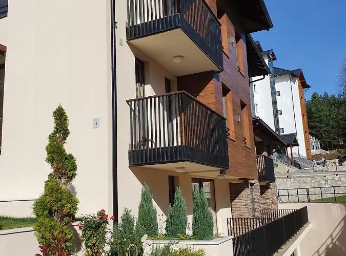 アパート Lena Marie